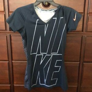 Nike Pro dri fit shorts sleeve